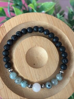Handmade kiwi jasper + rose quartz bead+ lava rock beaded bracelet